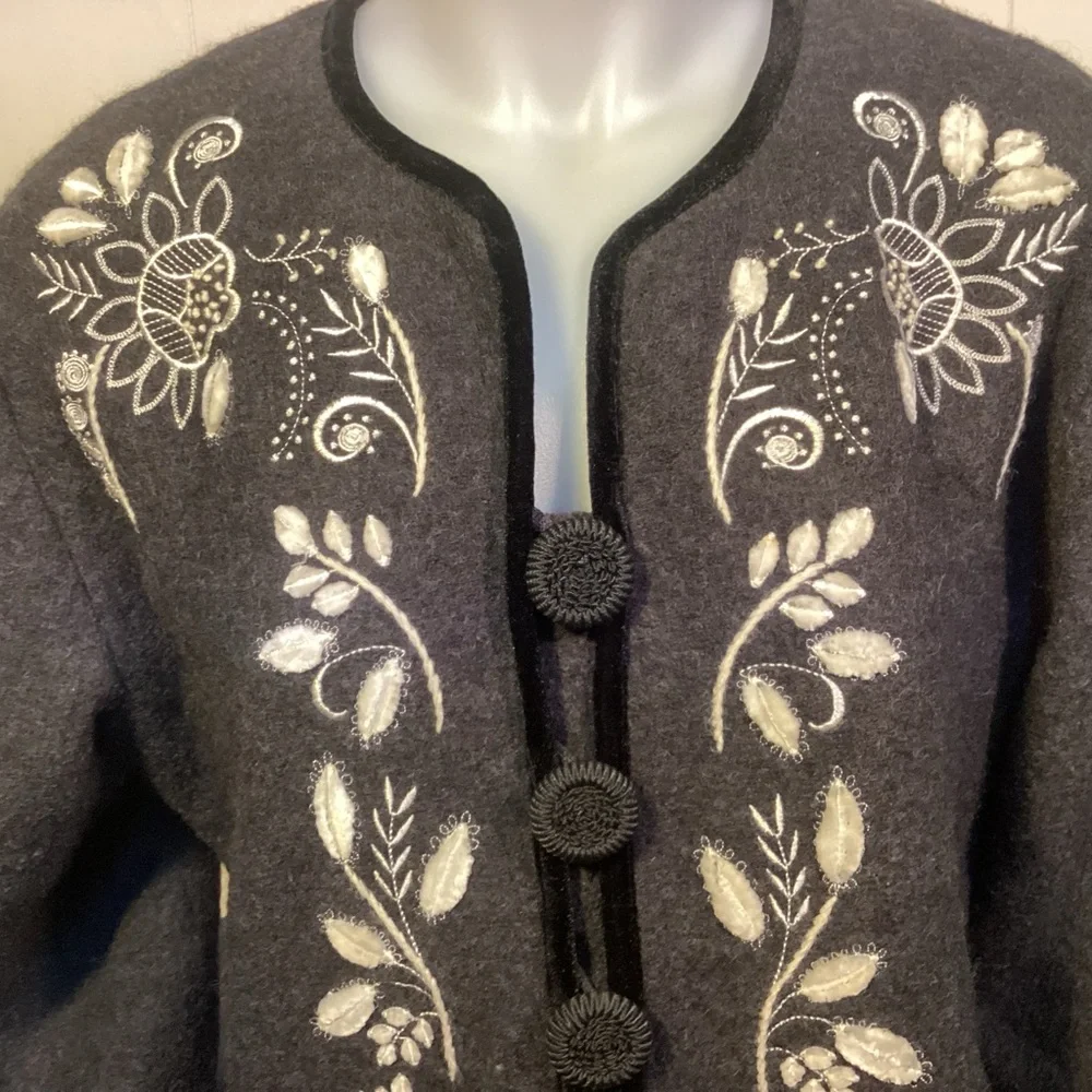 Carson stunning vintage